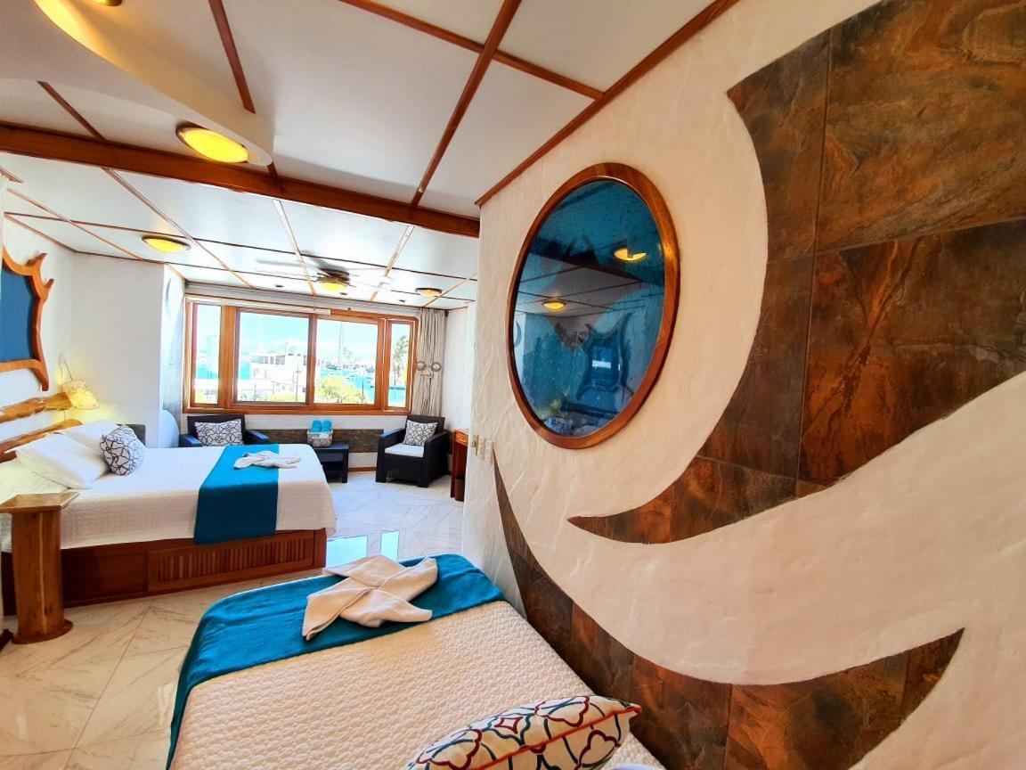 Casa Ocean Pier Bed & Breakfast ปูแอร์โตอาโยรา ภายนอก รูปภาพ