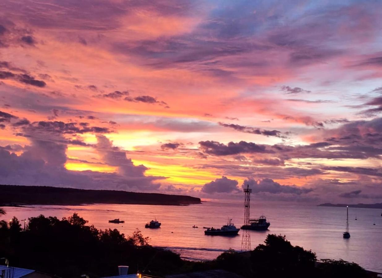 Casa Ocean Pier Bed & Breakfast ปูแอร์โตอาโยรา ภายนอก รูปภาพ